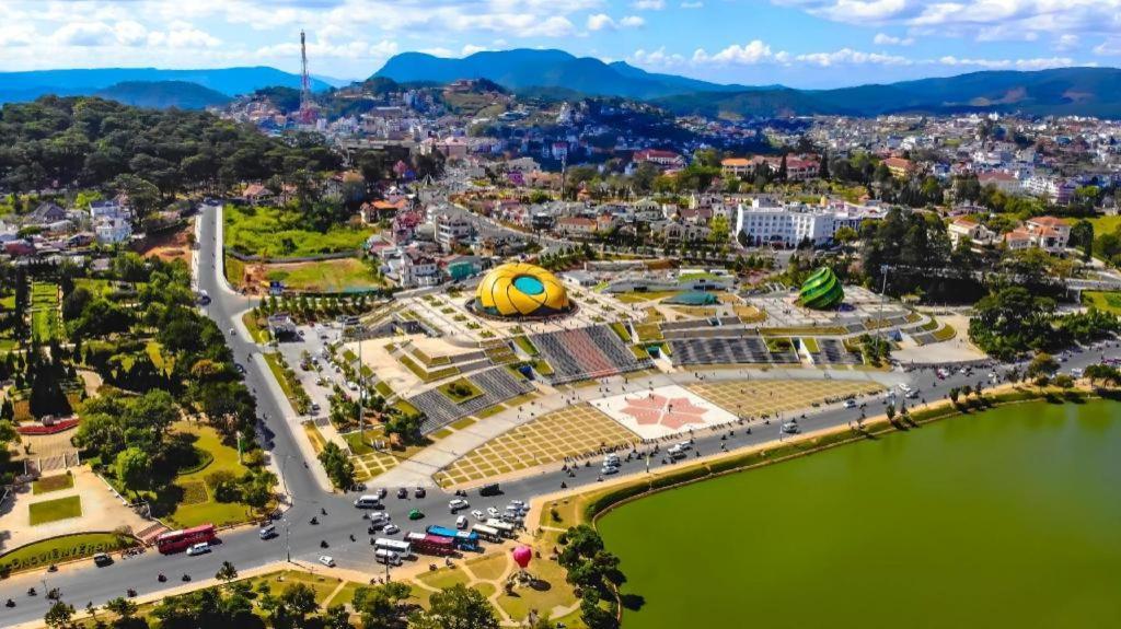 Dalat Old Market Town Экстерьер фото